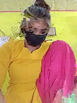 Snapshot of Cute_Mahek99 chatting on June 25, 6:01 pm Cute Mahek99 online show from June 25, 6:01 pm