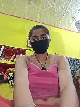 Snapshot of Cute_Mahek99 chatting on July 10, 10:34 pm Cute Mahek99 online show from July 10, 10:34 pm