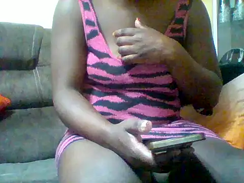 Snapshot of zee66658 chatting on June 10, 3:39 am zee66658 online show from June 10, 3:39 am