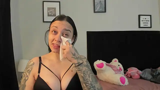 sabbrand0111 online show from February 28, 9:27 pm