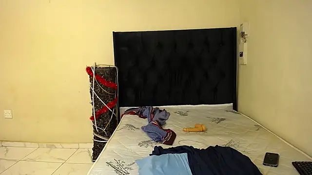 sexydiamond15 online show from February 24, 12:52 am