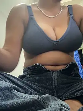 meenu cuties online show from March 22, 2:15 am