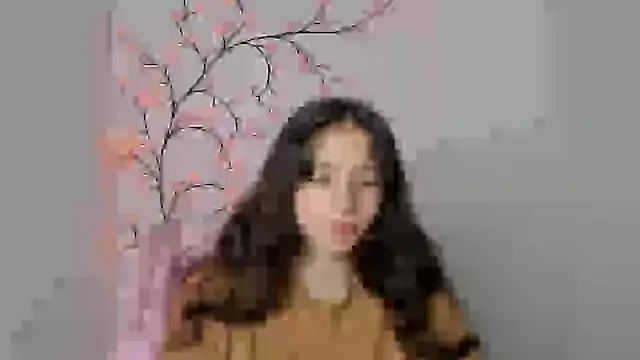 Snapshot of KissMeJulia chatting on May 17, 5:27 am KissMeJulia online show from May 17, 5:27 am