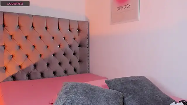 eva cutee  online show from April 21, 10:34 pm