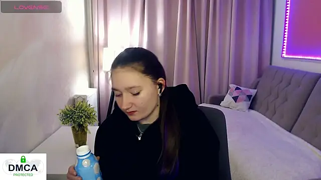 Sparkling Starlet67 online show from March 3, 2:12 pm