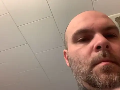 Snapshot of cruising-land chatting on February 27, 1:55 pm cruising-land online show from February 27, 1:55 pm