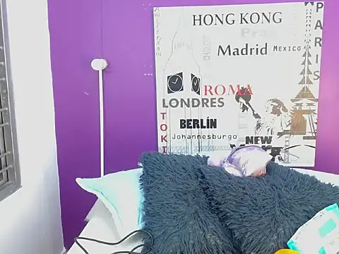 Kate Hewson online show from March 4, 12:00 pm