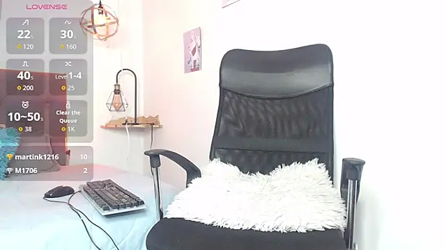 Snapshot of CHERRY_DARCK chatting on March 8, 2:21 pm CHERRY DARCK online show from March 8, 2:21 pm