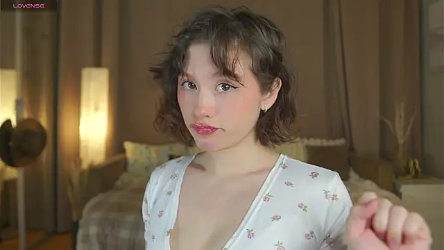 SherryBoone online show from April 4, 6:27 pm