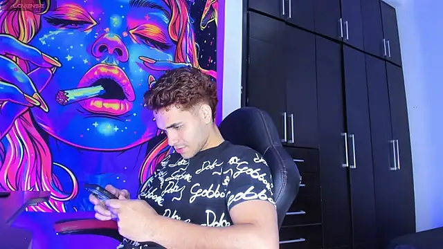 marcos lc online show from April 22, 12:28 pm