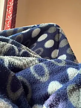 youngboywithcurvymilf online show from February 22, 3:51 am