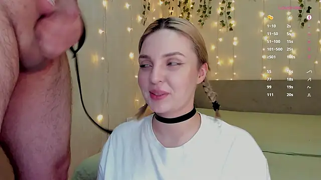 Snapshot of creampiiee chatting on May 3, 6:36 pm creampiiee online show from May 3, 6:36 pm