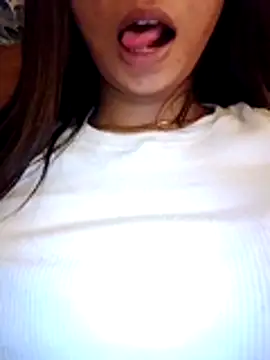 cute girl 29 online show from June 27, 10:53 am