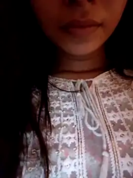 cute girl 29 online show from July 31, 4:39 pm