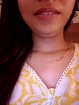 cute girl 29 online show from August 4, 5:15 pm