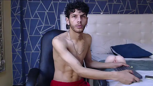 LuckySammer online show from February 24, 12:14 pm