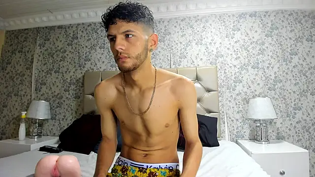 LuckySammer online show from March 8, 1:48 pm