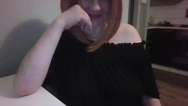 Snapshot of Beatique1 chatting on June 16, 10:56 pm Beatique1 online show from June 16, 10:56 pm