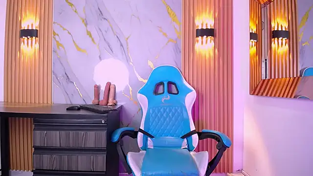 Jasmine Jones7 online show from March 14, 9:31 pm