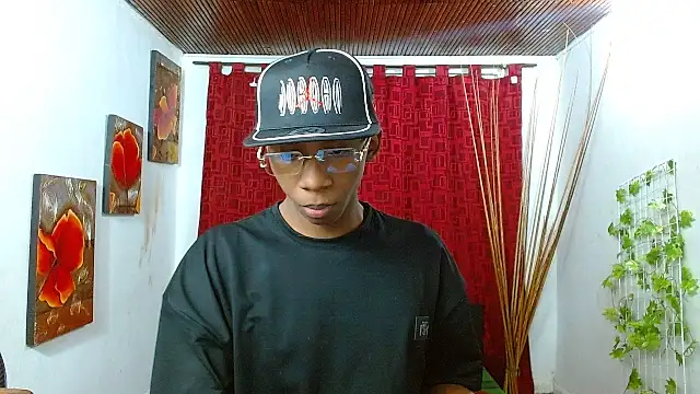 milo018 online show from April 20, 12:02 am