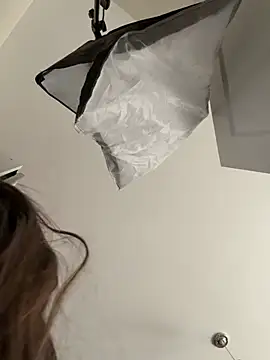 Snapshot of clarabarness15 chatting on March 5, 6:53 am clarabarness15 online show from March 5, 6:53 am