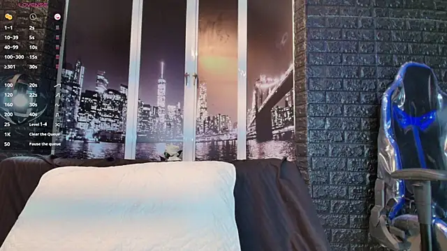 toower  online show from April 7, 3:51 am