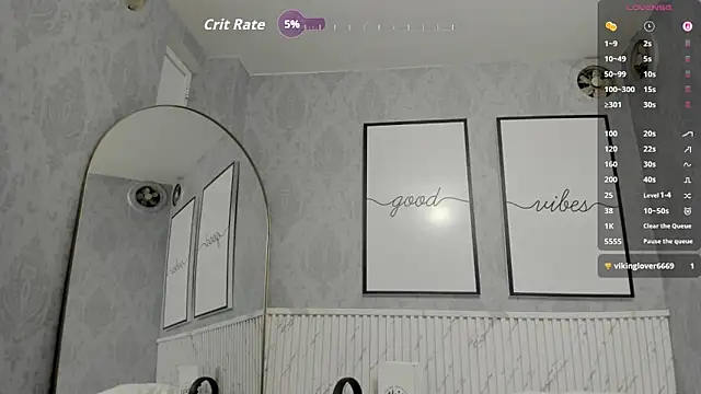 Snapshot of beautydoll18_ chatting on May 5, 10:23 am beautydoll18 online show from May 5, 10:23 am