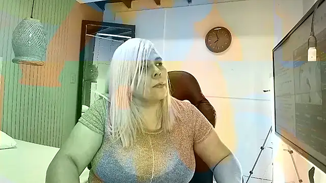 Snapshot of eva_colen50 chatting on March 10, 5:18 pm eva colen50 online show from March 10, 5:18 pm