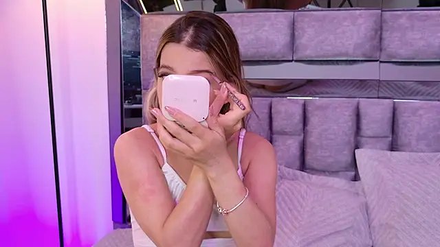 BritnyBlossom online show from March 6, 6:48 pm