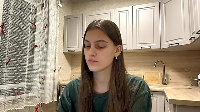 SwappingFate online show from March 4, 1:17 pm