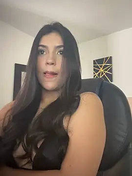 sara stormy online show from April 7, 6:52 pm