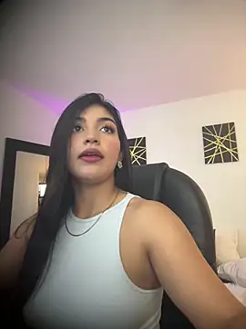 sara stormy online show from April 20, 7:48 pm