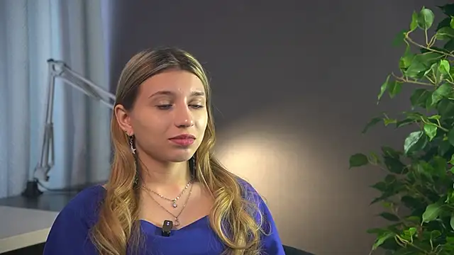 SuAvison online show from February 22, 8:13 am