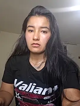 Miiia a online show from April 22, 10:11 pm