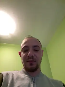 Crevette311 online show from November 28, 10:18 am