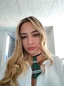 Snapshot of Bebitafiu69 chatting on March 7, 4:26 pm Bebitafiu69 online show from March 7, 4:26 pm