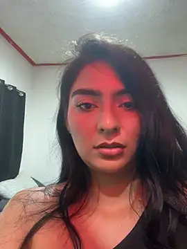 marielijimenez  online show from July 27, 11:06 am