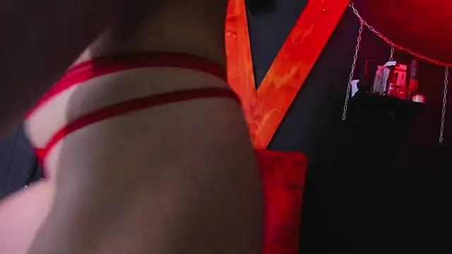 lilith slave online show from April 21, 11:16 am