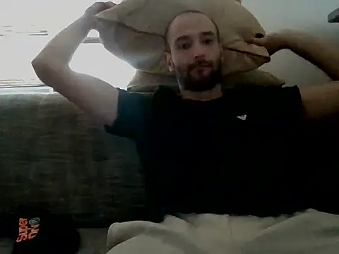 Snapshot of InferredPloce chatting on April 22, 12:18 pm InferredPloce online show from April 22, 12:18 pm