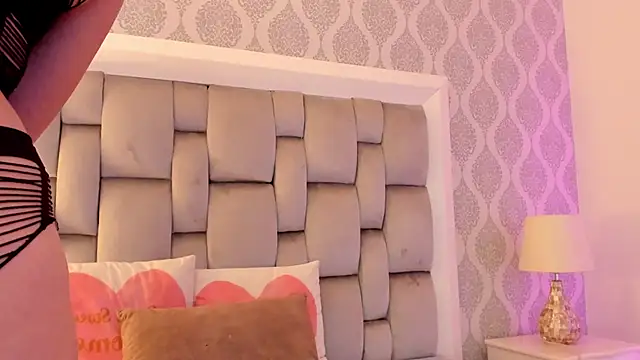 vero domplay online show from April 1, 3:18 am