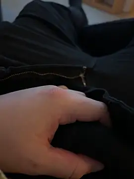 sebbes1122 online show from March 5, 6:48 pm