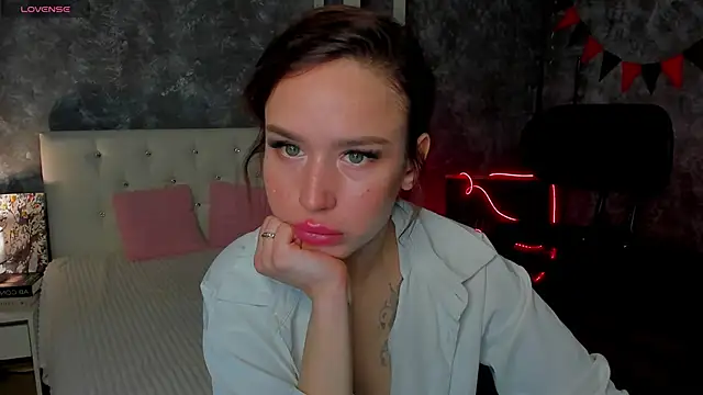 tina xx tina online show from March 27, 1:44 am