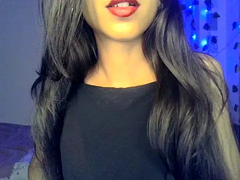 SIKSHA SINGH online show from March 8, 8:23 pm