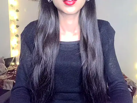 SIKSHA SINGH online show from April 10, 5:17 pm