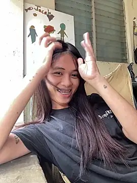 Snapshot of Allison_Page chatting on March 9, 3:10 am Allison Page online show from March 9, 3:10 am