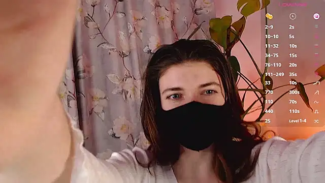 Snapshot of Ruby_04 chatting on March 7, 4:15 pm Ruby 04 online show from March 7, 4:15 pm