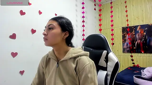 angell cooper8 online show from March 11, 12:11 pm