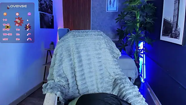 SophyAdams online show from March 12, 7:53 pm