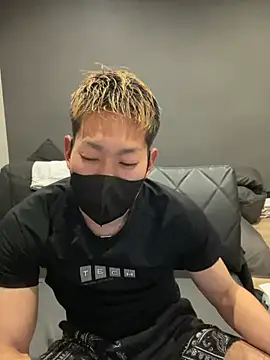 ryuaaaaa online show from March 21, 1:37 pm