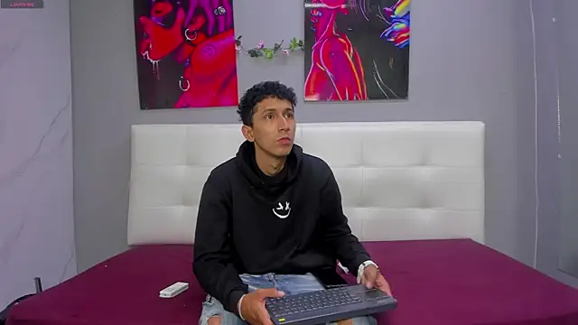 ahsly78Bryan online show from July 22, 7:49 pm